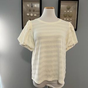 Work blouse. Puffy sleeves